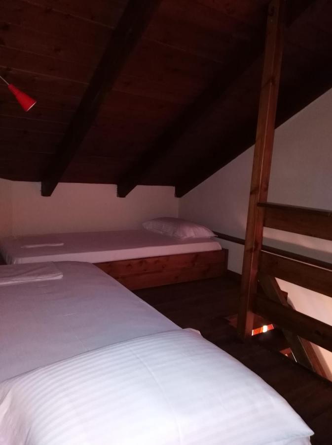 Dryas Guesthouse Полидросос Экстерьер фото